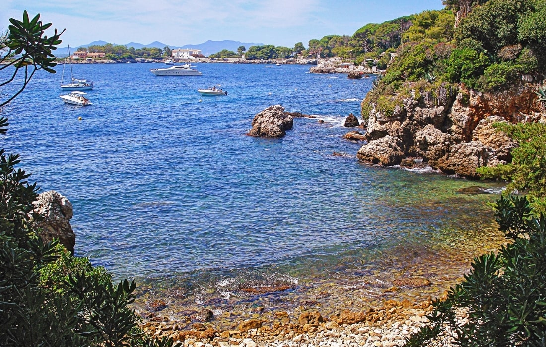 Antibes beach