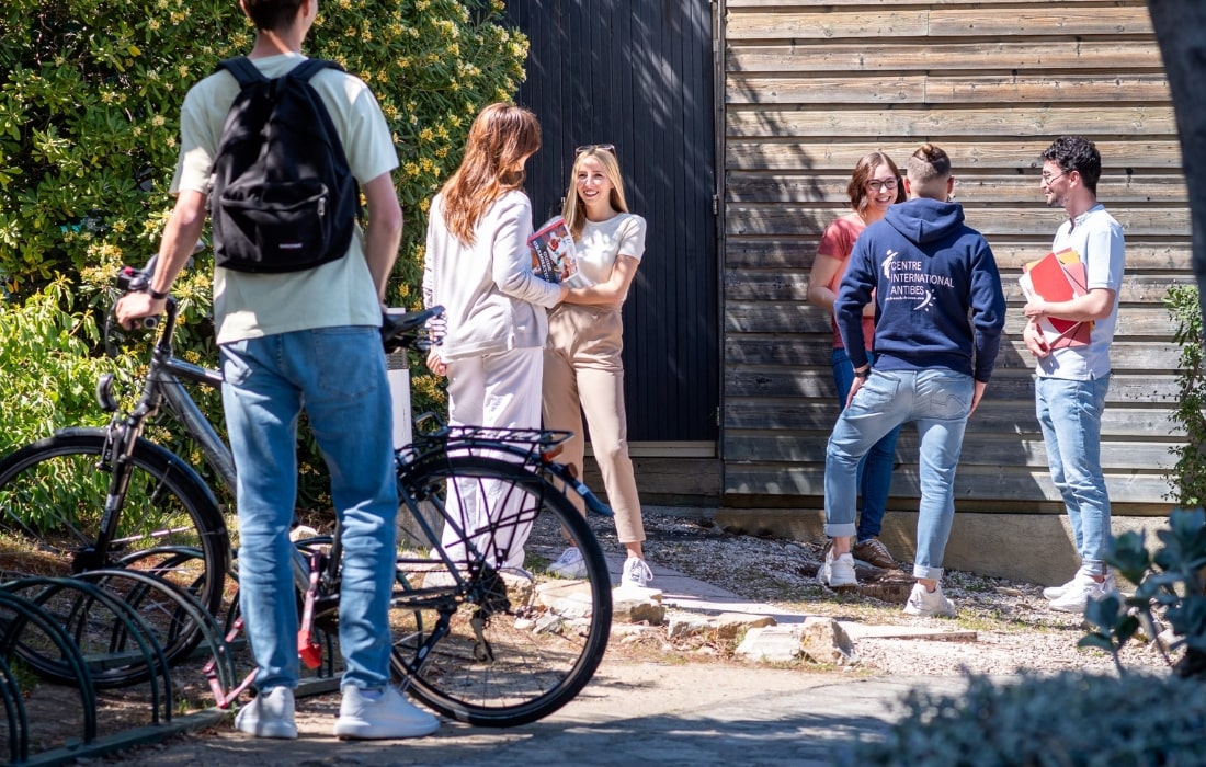Parking of the school